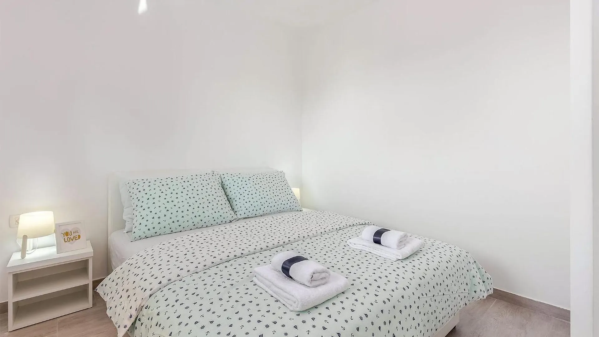 Lovely Apartment In Dramalj With Kitchen